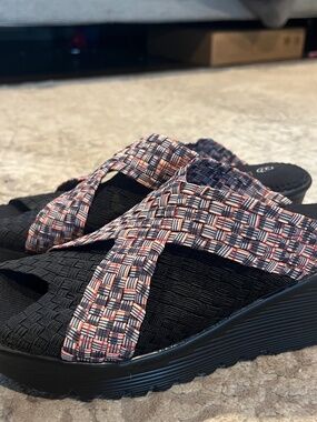 Bernie Mev sandals black 6.5